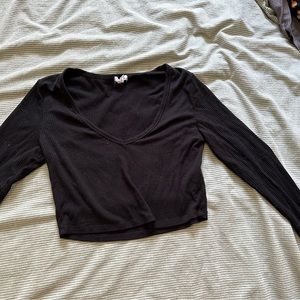 Garage black long sleeve ribbed crop top size S